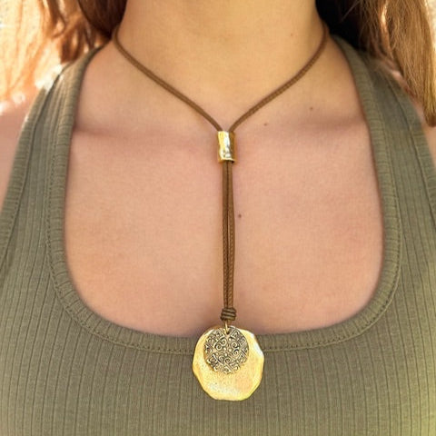 Jessie Convertible Brown Napa Leather Necklace – Gold Plated Medallion