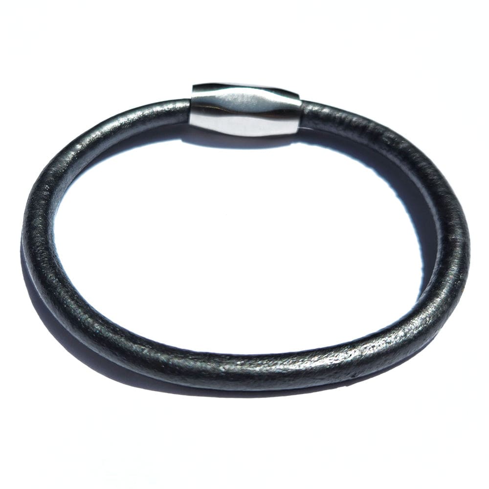 Lando gunmetal grey leather men's bracelet with magnetic clasp