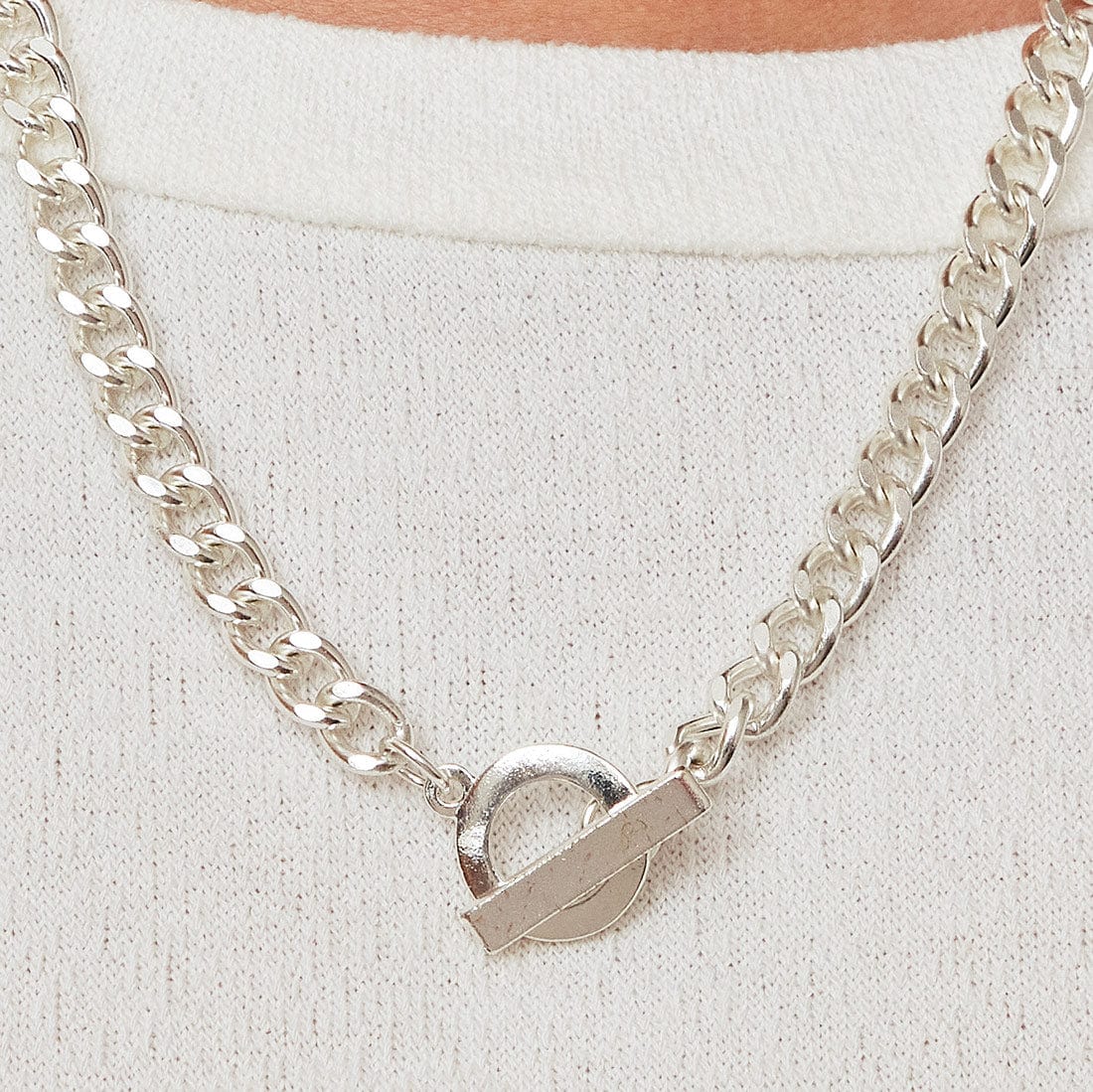 Glendora silver chain necklace with toggle clasp, 20 inches