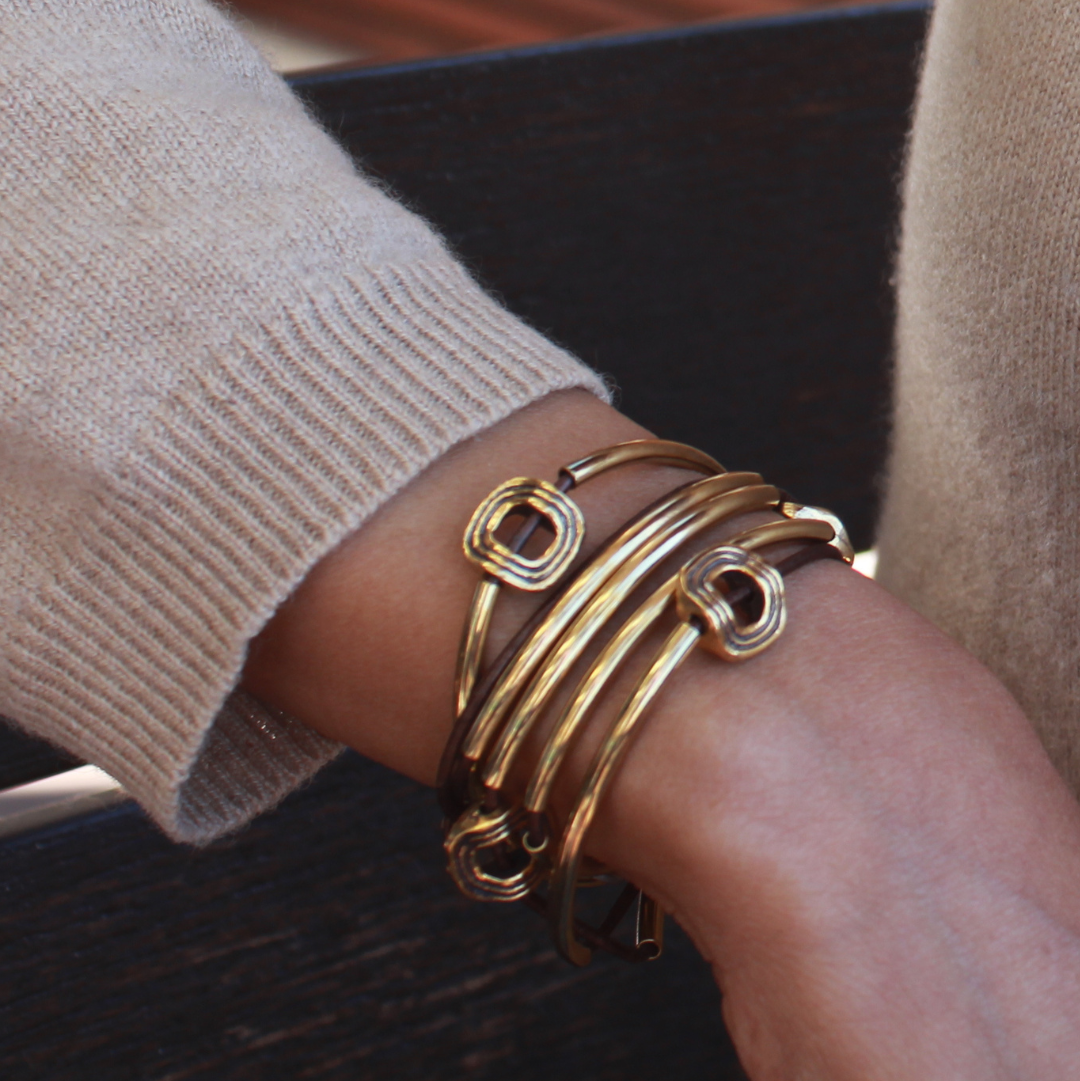 Aura Convertible Wrap Bracelet Necklace – Gold Crescents | Lizzy James