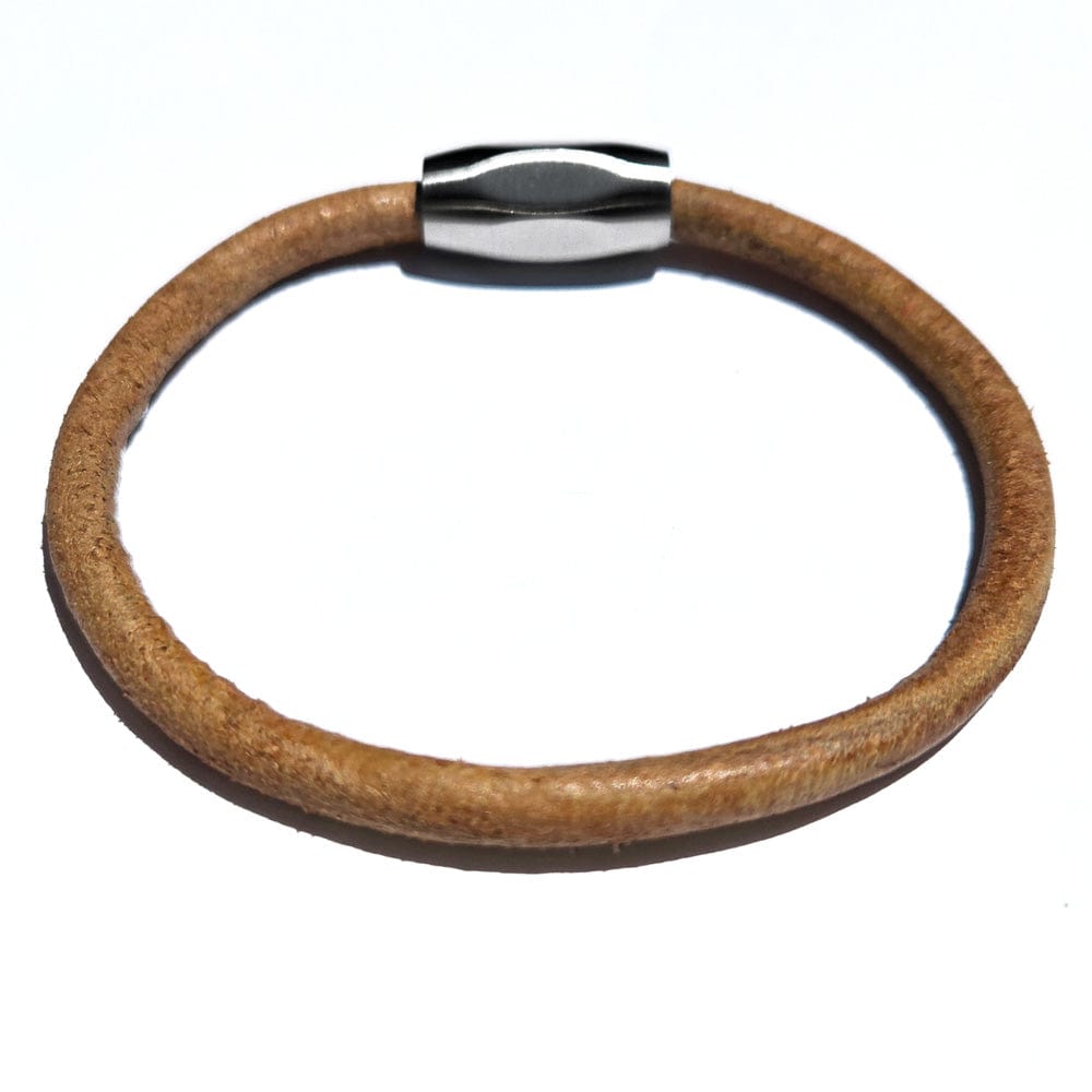 Ellis tan leather men&#39;s bracelet with magnetic clasp