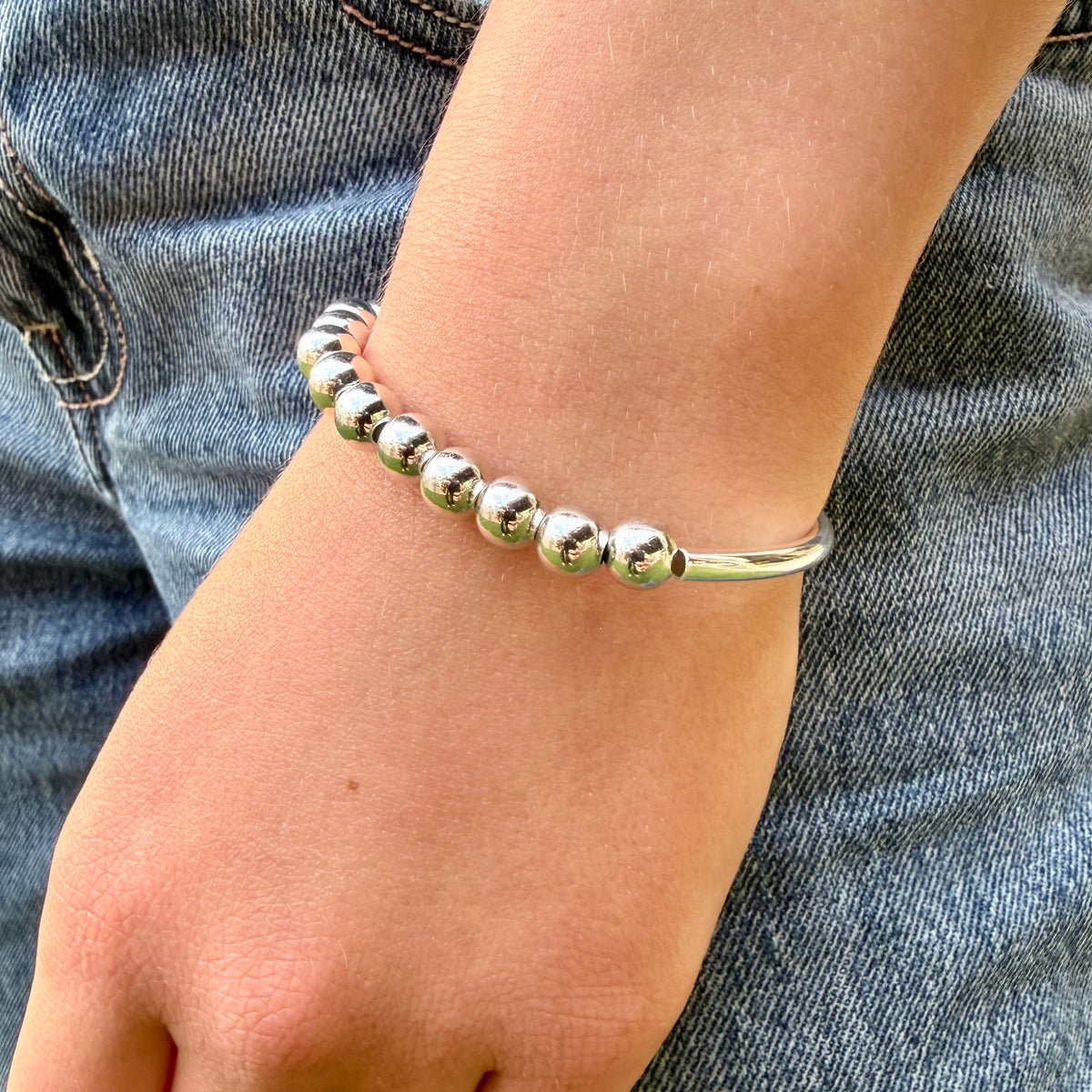 Lori Silver Beaded Stretch Handmade Bracelet | Shop Lizzy James