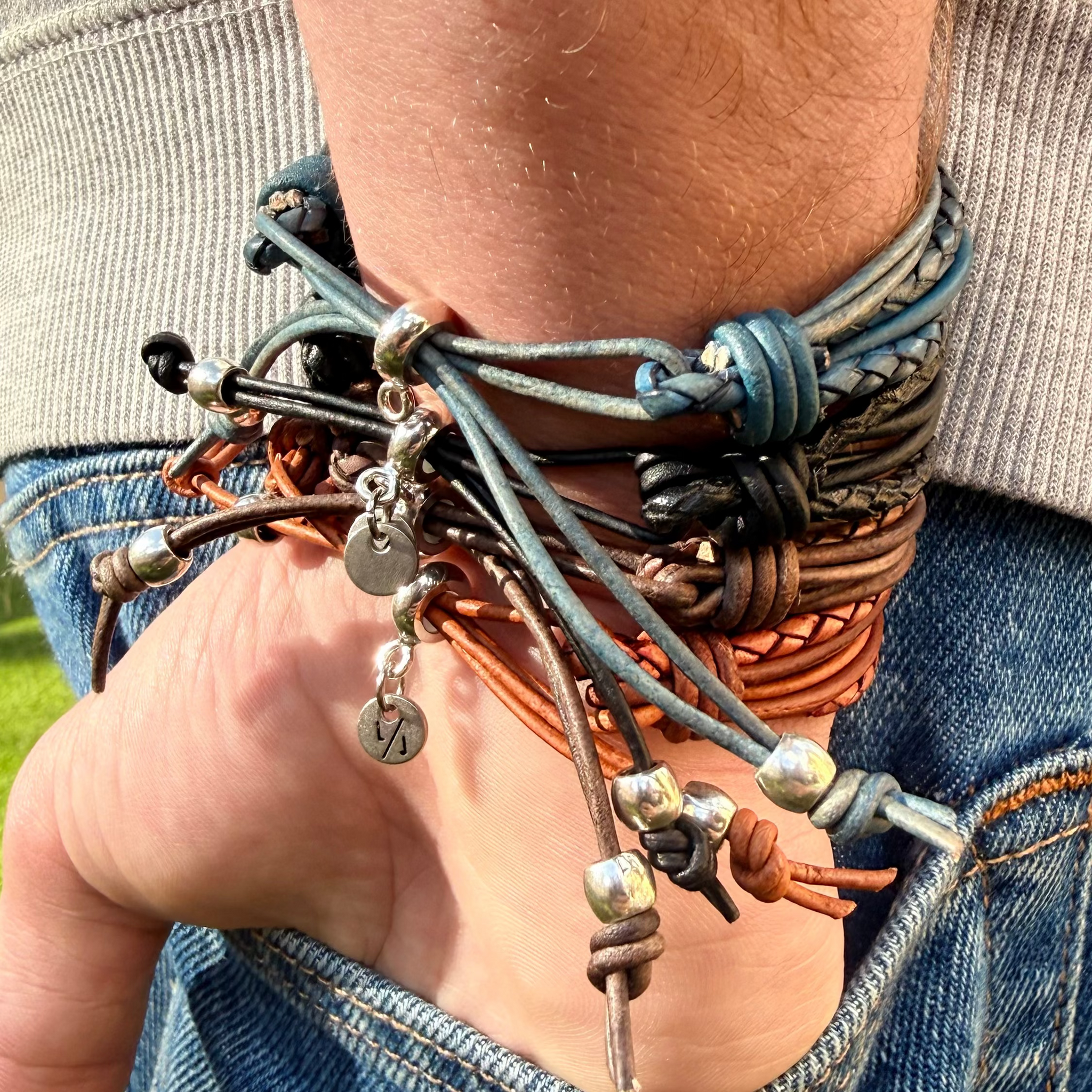 Kai Natural Black Leather Bracelet