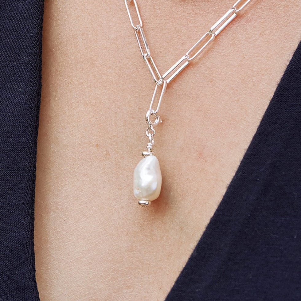 Sterling Silver Necklace with Baroque Pearl