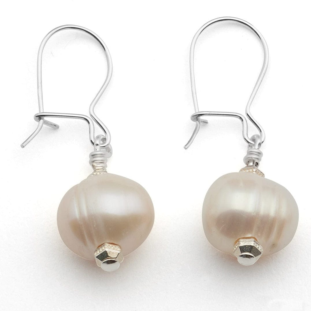 Plump Pearl Earrings Earring