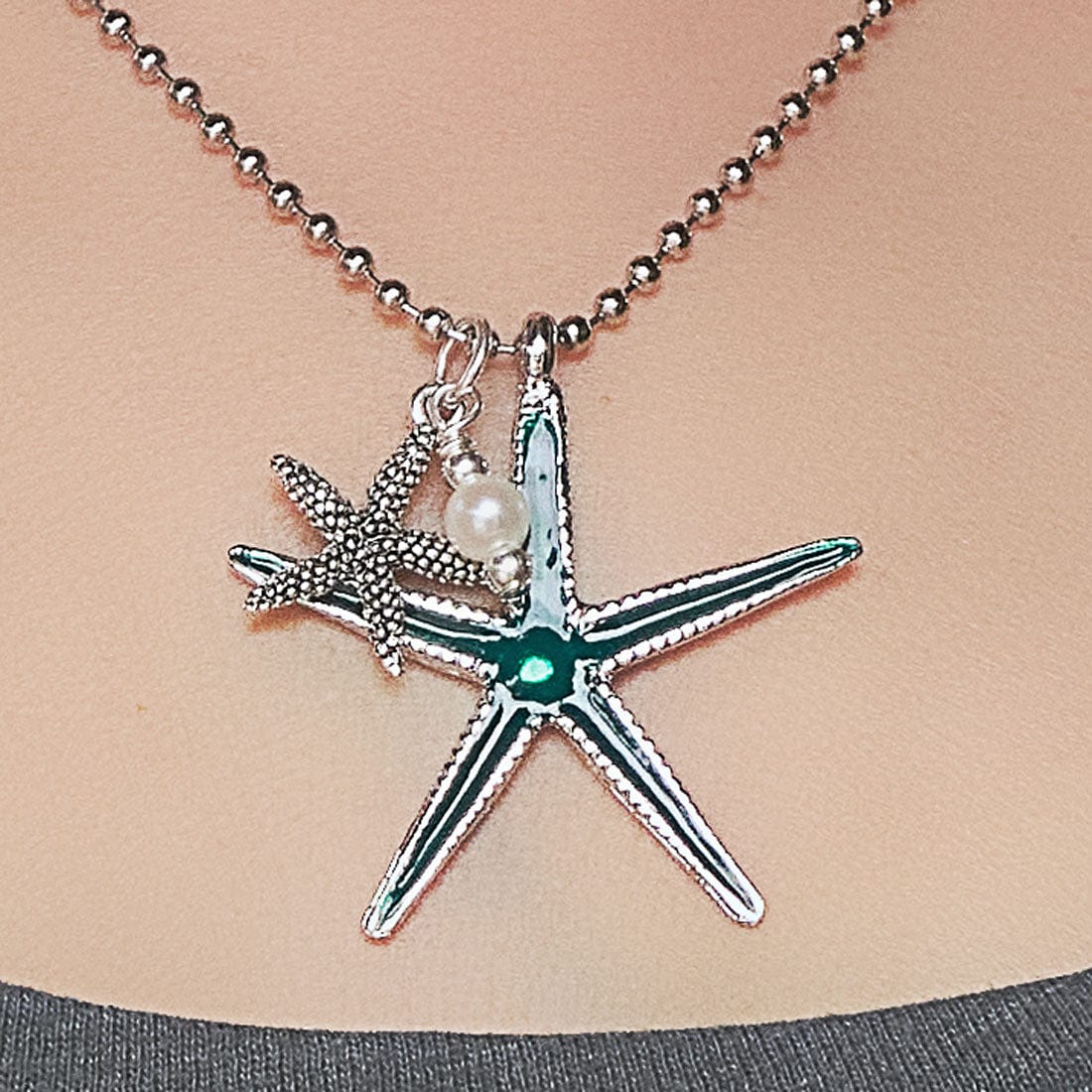 Double Starfish Adjustable Necklace with Pearl